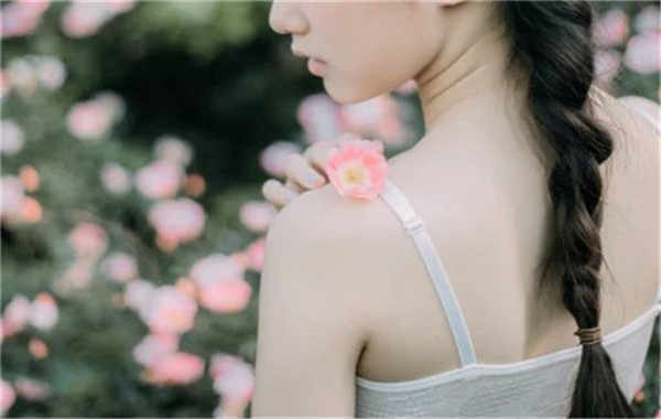 桑日香港胎儿多大能鉴定性别(香港抽血验男女预约) 桑日香港胎儿多大能鉴定性别(香港抽血验男女预约)